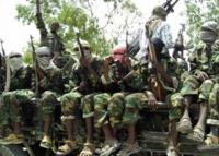 Boko Haram hacks tot dosyne dood, insluitend talle Christene; Hou aan om jong meisies te dwing om selfmoordbomaanvalle uit te voer