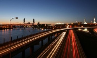 &amp;#39;n Werkbare model om plaaslike kerke te verbind in voortdurende transformasiegebed: een kerk, een dag