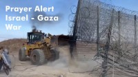 Gebedsoproep vir Israel - &#39;In oorlog&#39; met Hamas