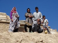 IRAN: Gelowiges geteiken te midde van spanning tussen die VSA en Iran